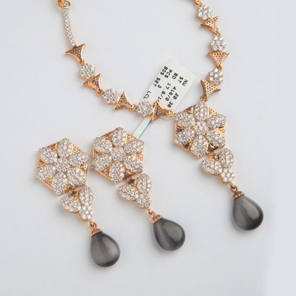 Gold Necklace Set