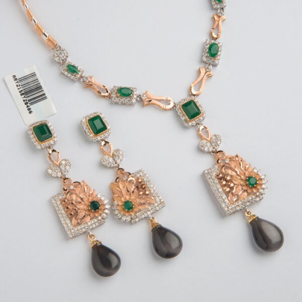 Gold Necklace Set